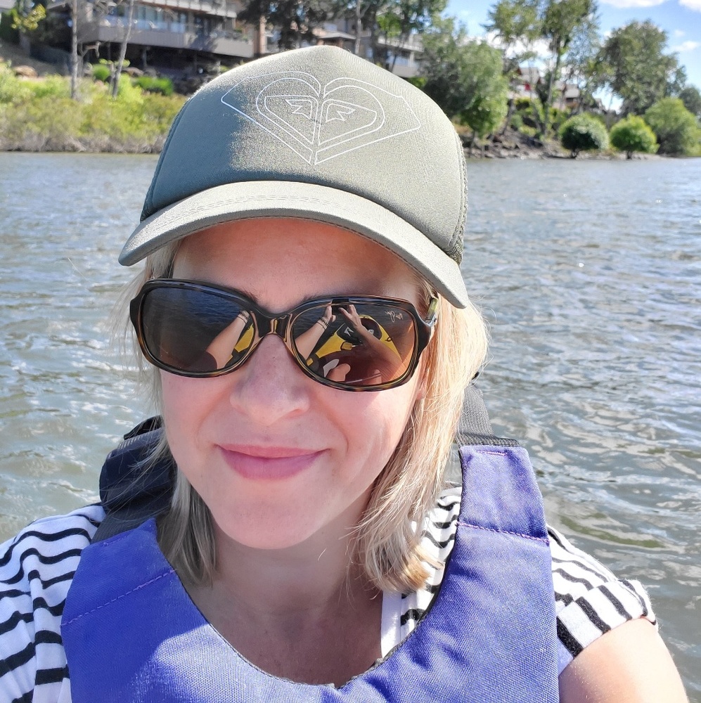 Meet your Posher, Rachael